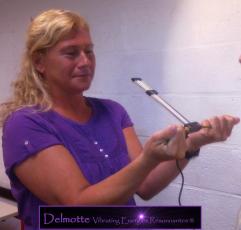 Anne-Marie Delmotte Lecher antenna Instructor, Researcher and Author